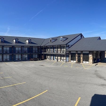 Days Inn By Wyndham Branson Ozarks Bagian luar foto