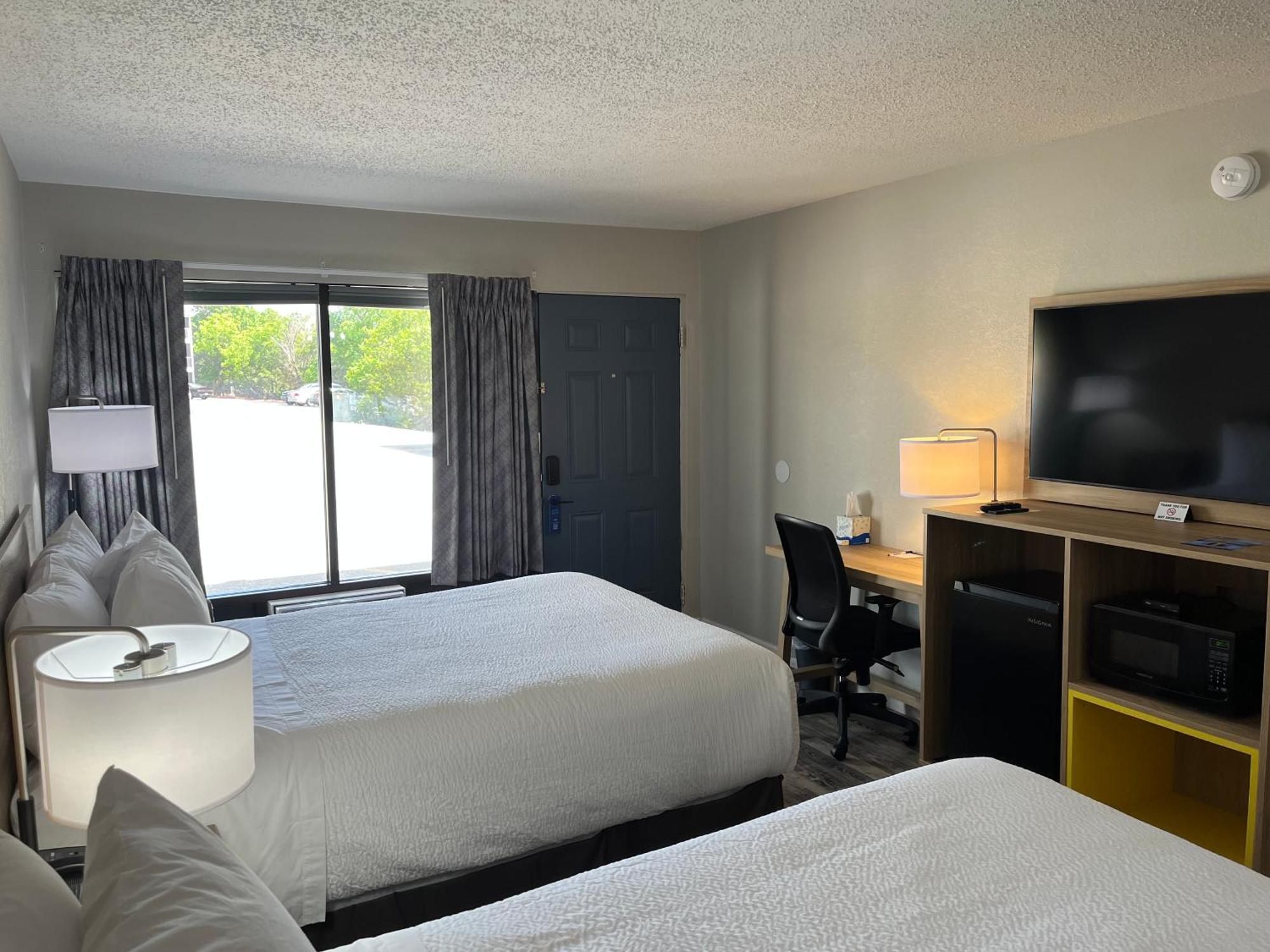 Days Inn By Wyndham Branson Ozarks Bagian luar foto
